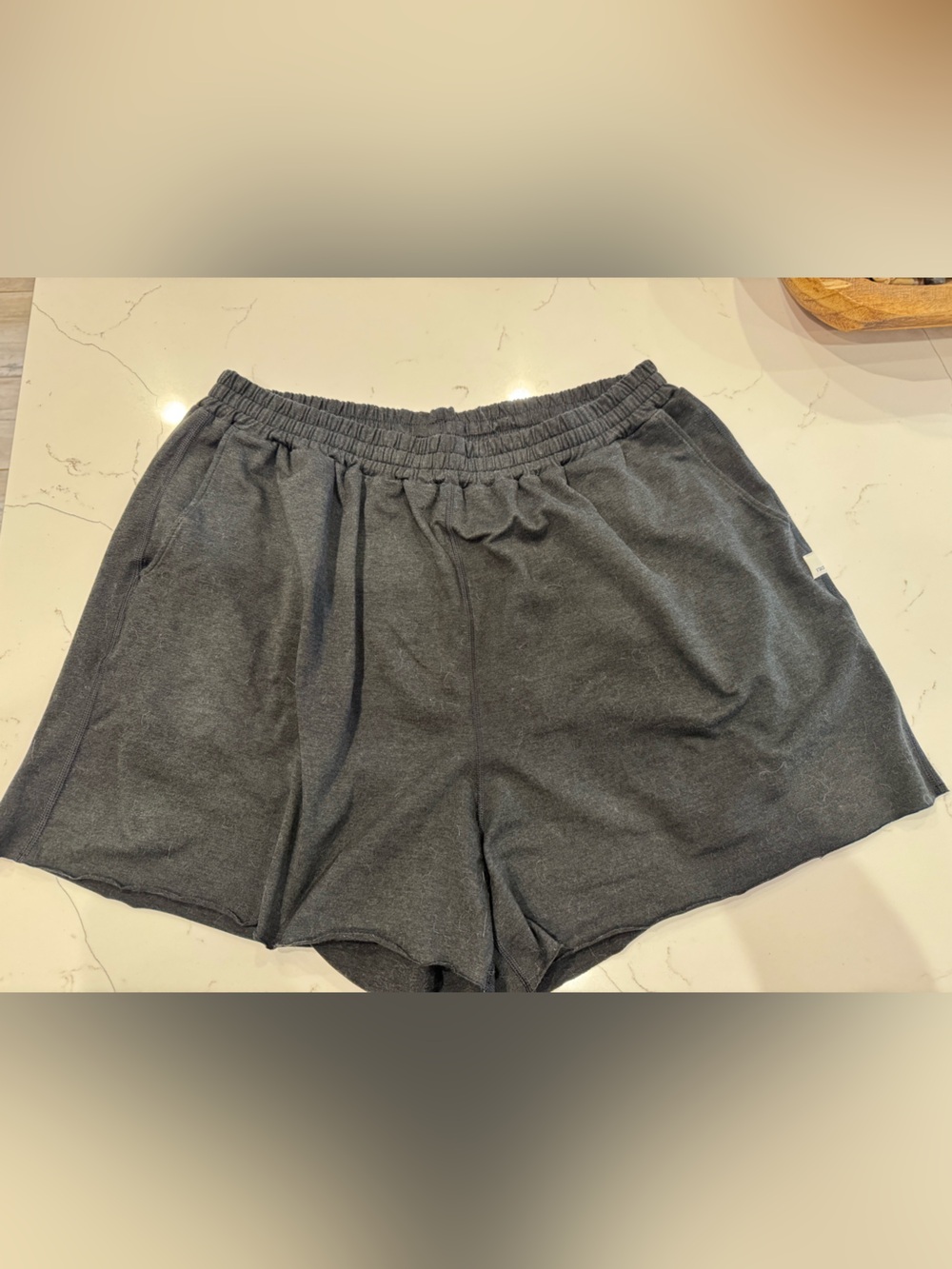 Vuori Black Women's Boyfriend short - Picture 2 of 5